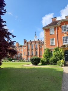 Picture of college buildings